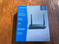 Linksys dual-band Wi-Fi 5 Router E5400